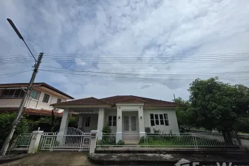 3 Bedroom House for sale in Parichat Land & House, Nong Chom, Chiang Mai