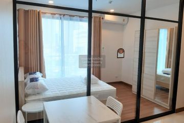 1 Bedroom Condo for rent in Supalai Premier Charoen Nakhon,  near BTS Khlong San