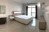 3 Bedroom Condo for rent in Khlong Tan Nuea, Bangkok near BTS Phrom Phong