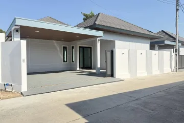 3 Bedroom Villa for sale in Huai Yai, Chonburi