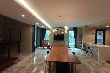 3 Bedroom Condo for rent in  near MRT Phetchaburi