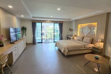 Apartment for rent in Service Apartment - Pratumnak Soi 4, 