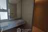 1 Bedroom Condo for rent in Chaiyapruk Place, Phra Khanong Nuea, Bangkok near BTS Phra Khanong