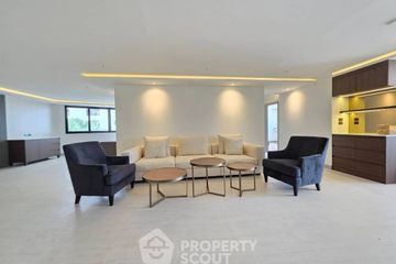 3 Bedroom Condo for rent in Sukhumvit Park,  near BTS Nana
