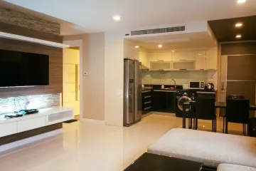 3 Bedroom Condo for sale in Apus, 