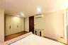 4 Bedroom Townhouse for Sale or Rent in Quarter 31,  near MRT Phetchaburi