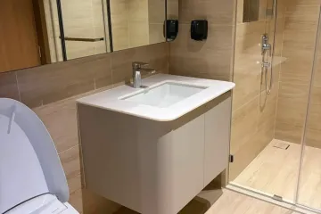 2 Bedroom Condo for rent in Via 61, Khlong Tan Nuea, Bangkok near BTS Ekkamai