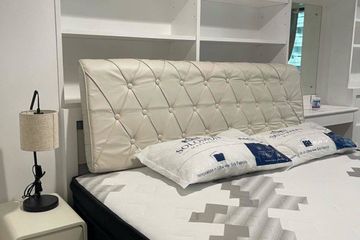 2 Bedroom Condo for rent in Diamond Tower,  near BTS Chong Nonsi