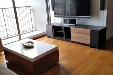 3 Bedroom Condo for rent in Hive Taksin,  near BTS Wongwian Yai