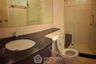 1 Bedroom Condo for rent in Khlong Toei Nuea, Bangkok near MRT Phetchaburi