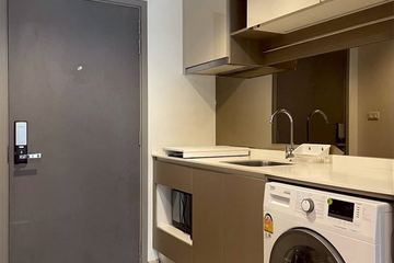 1 Bedroom Condo for sale in Ideo Sathorn - Wongwian Yai,  near BTS Wongwian Yai