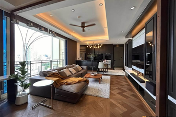 2 Bedroom Condo for rent in Royce Private Residences, Khlong Toei Nuea, Bangkok near BTS Asoke