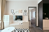1 Bedroom Condo for rent in Edge Sukhumvit 23, Khlong Toei Nuea, Bangkok near BTS Asoke
