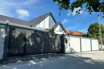 3 Bedroom Villa for sale in Huai Yai, Chonburi