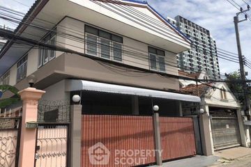 3 Bedroom House for rent in Sam Sen Nai, Bangkok near BTS Saphan Kwai