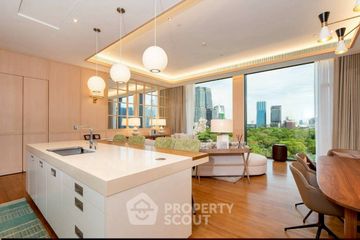 3 Bedroom Condo for sale in Lumpini, Bangkok near BTS Ratchadamri