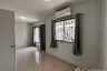 3 Bedroom Townhouse for rent in Baan Pruksa 58/2 Latkrabang Suvarnabhumi, Sisa Chorakhe Noi, Samut Prakan