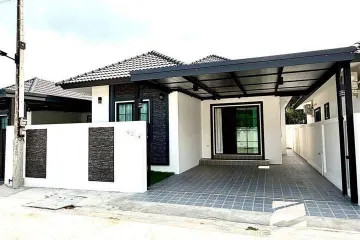 3 Bedroom House for rent in Rattanakorn Village 18, Na Kluea, Chonburi