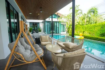 4 Bedroom Villa for sale in Nai Harn Baan-Bua - Baan Varij, Rawai, Phuket