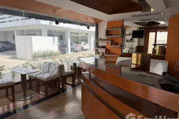 Commercial for rent in Sam Sen Nai, Bangkok near BTS Ari