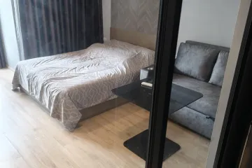 1 Bedroom Condo for rent in Ideo Sathorn - Wongwian Yai, Khlong Ton Sai, Bangkok near BTS Wongwian Yai