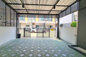 3 Bedroom Townhouse for rent in Bang Luang, Pathum Thani