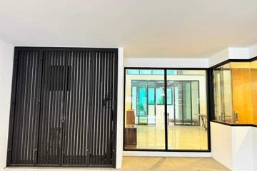 3 Bedroom Townhouse for sale in Glam Ladprao 71, Lat Phrao, Bangkok