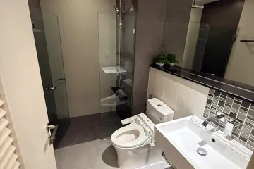 1 Bedroom Condo for Sale or Rent in Urbano Absolute Sathon - Taksin, Khlong Ton Sai, Bangkok near BTS Krung Thon Buri