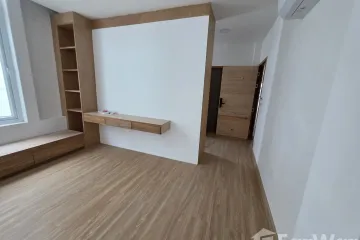 1 Bedroom Condo for rent in Regent Home Sukhumvit 97/1, Bang Chak, Bangkok near BTS Bang Chak