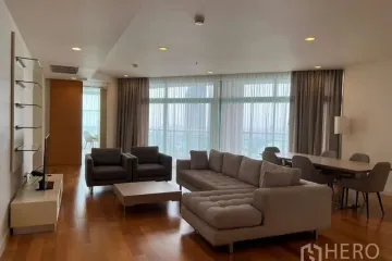 3 Bedroom Condo for rent in Chatrium Residence Riverside, Wat Phraya Krai, Bangkok near BTS Saphan Taksin