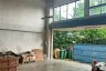 Warehouse / Factory for rent in Bang Chak, Bangkok near BTS Punnawithi