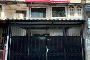 3 Bedroom Townhouse for rent in Phra Khanong, Bangkok near BTS Phra Khanong