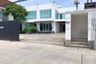 11 Bedroom Office for rent in Phlapphla, Bangkok near MRT Rajamangala Stadium