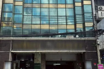 2 Bedroom Office for sale in Wang Burapha Phirom, Bangkok near MRT Sam Yot