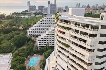 2 Bedroom Condo for sale in Jomtien Condotel, Nong Prue, Chonburi