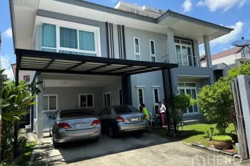 4 Bedroom House for rent in Khlong Tan Nuea, Bangkok