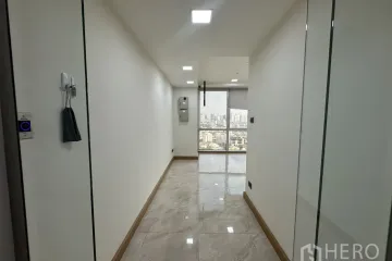 Office for rent in Khlong Toei, Bangkok near MRT Queen Sirikit National Convention Centre