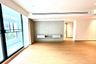 3 Bedroom Condo for rent in Khlong Toei Nuea, Bangkok near MRT Sukhumvit