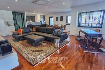 2 Bedroom Condo for sale in La Maison Ruamrudee, Lumpini, Bangkok near BTS Ploen Chit