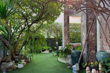 3 Bedroom House for rent in Tararom Huamak, Phlapphla, Bangkok near MRT Ramkhamhaeng