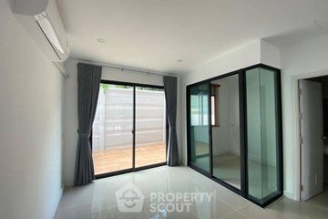 3 Bedroom Townhouse for rent in Patio Srinakarin - Rama 9, Hua Mak, Bangkok