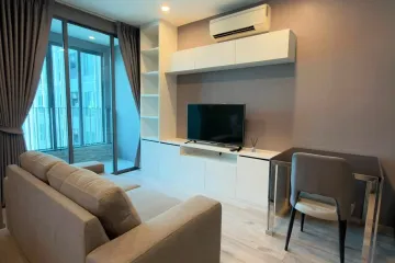 1 Bedroom Condo for rent in Ideo Q Chula - Samyan, Maha Phruettharam, Bangkok near MRT Sam Yan