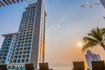 1 Bedroom Condo for sale in The Riviera Wongamat, Na Kluea, Chonburi