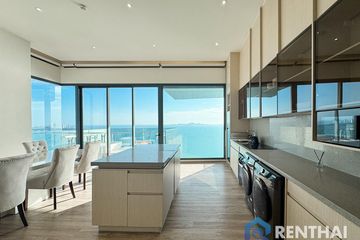 3 Bedroom Condo for sale in Arom Wongamat, Na Kluea, Chonburi