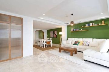 2 Bedroom Condo for sale in Sukhumvit City Resort, Khlong Toei Nuea, Bangkok near BTS Nana