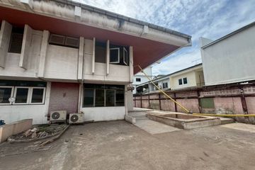 5 Bedroom House for rent in Phra Khanong, Bangkok near BTS Phra Khanong