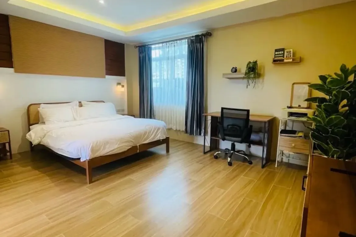 1 Bedroom House