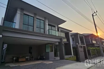 4 Bedroom House for Sale or Rent in The Palm Bangna-Wongwaen, Dokmai, Bangkok