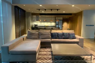 4 Bedroom Condo for rent in Rende Sukhumvit 23, Khlong Toei Nuea, Bangkok near BTS Asoke