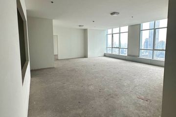 3 Bedroom Condo for sale in Baan Sathorn Chaopraya, Khlong Ton Sai, Bangkok near BTS Krung Thon Buri